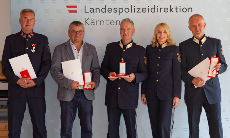 Ehrenzeichen: Walter Tillian, Peter Mokre, Bruno Valente, Herlmut Altmann © Polizei Kärnten/Dexl